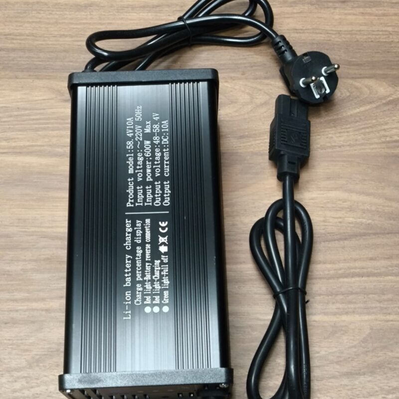 CARREGADOR 48V/10AH LITIO